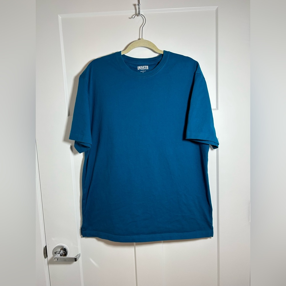 Men’s Duluth Longtail T shirt, perfect condition